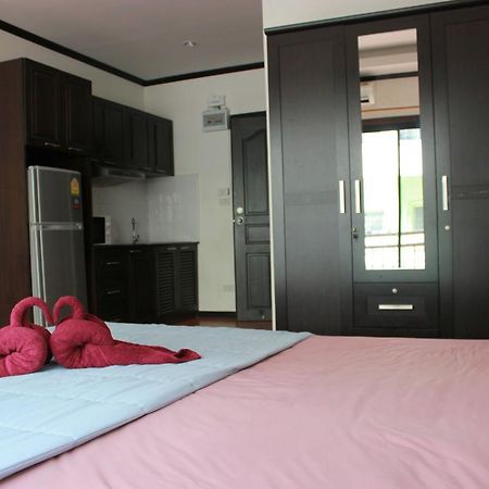 K&J Apartment Ban Nong Tabaek Esterno foto