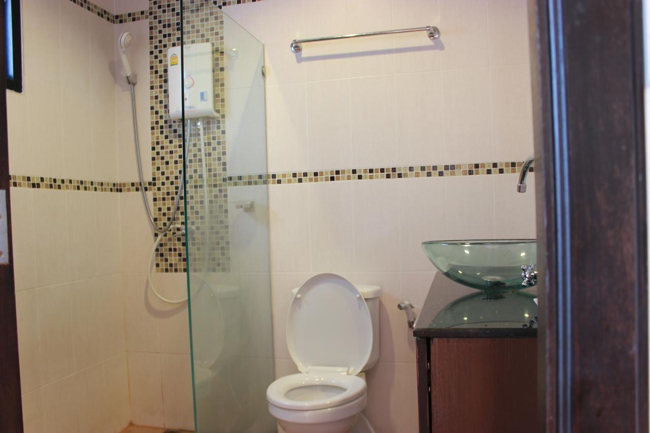 K&J Apartment Ban Nong Tabaek Esterno foto