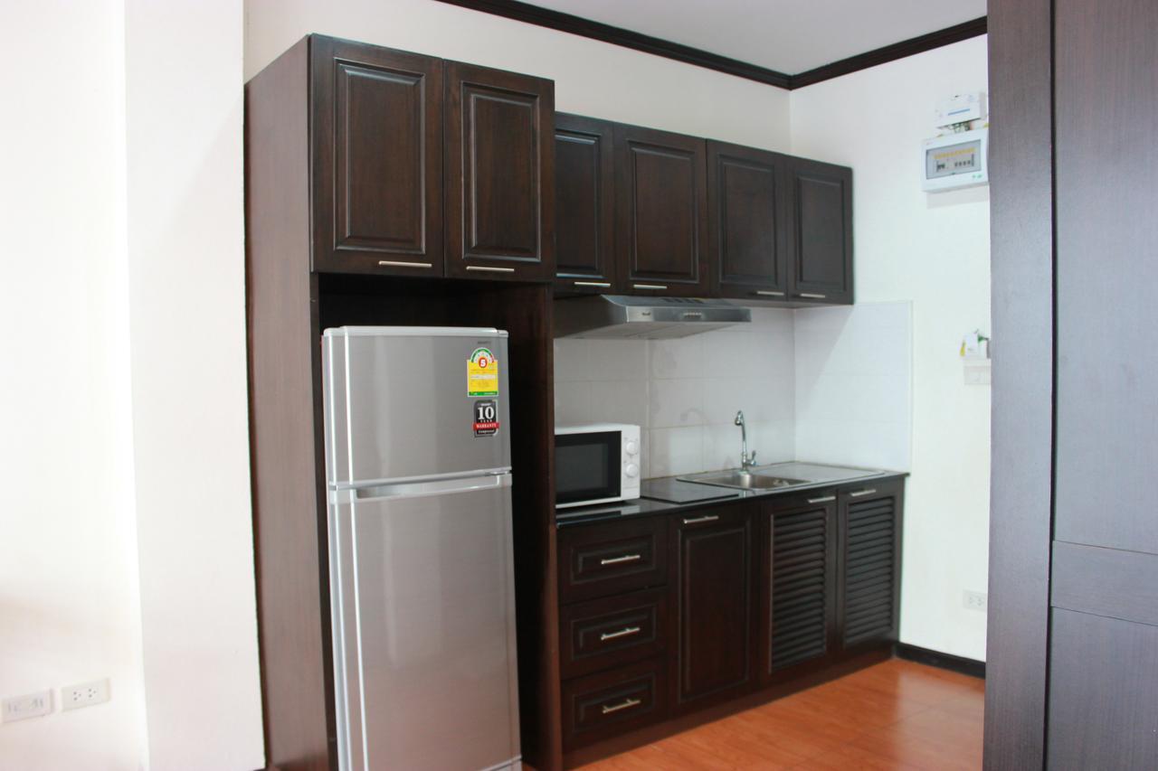 K&J Apartment Ban Nong Tabaek Esterno foto