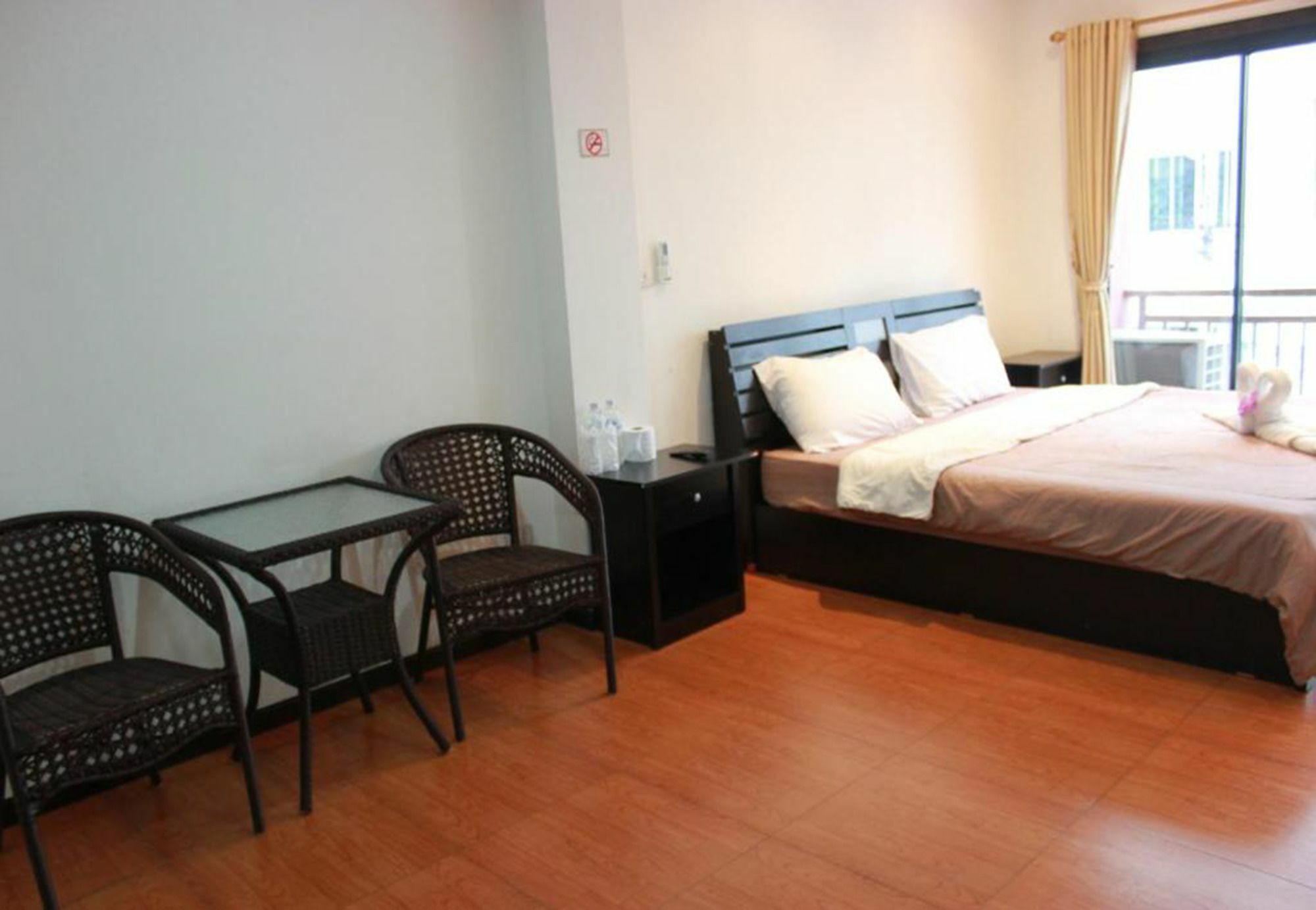 K&J Apartment Ban Nong Tabaek Esterno foto