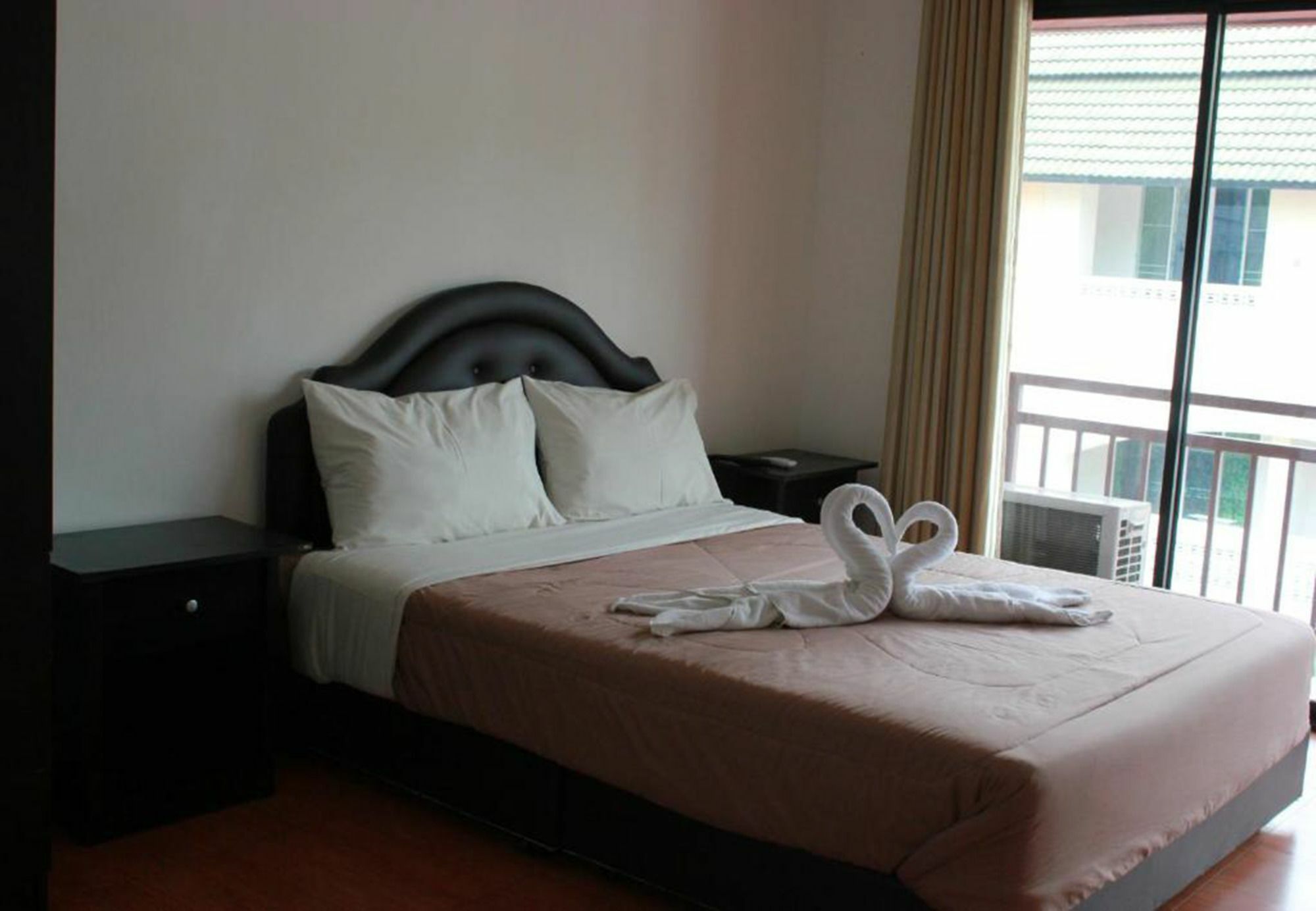 K&J Apartment Ban Nong Tabaek Esterno foto